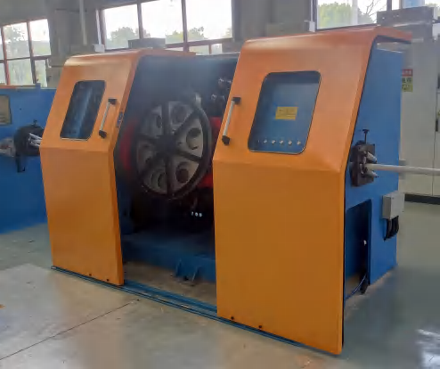 Tangential steel tape armouring machine for power cables